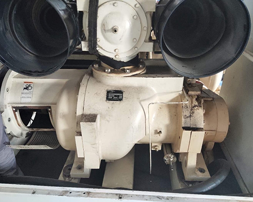 登?？諌簷C主機機頭大修